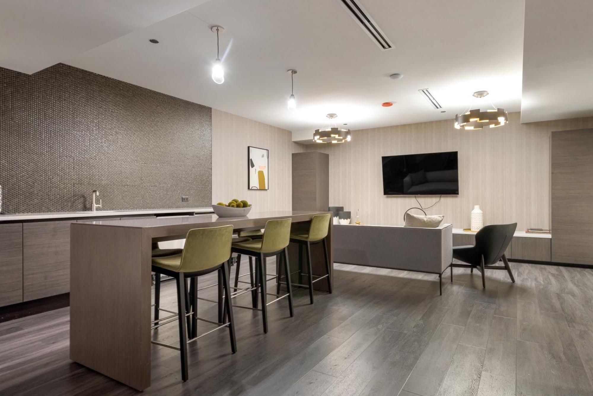 Experience Downtown Chicago At Millennium - Luxury Apartments In The Loop Екстериор снимка