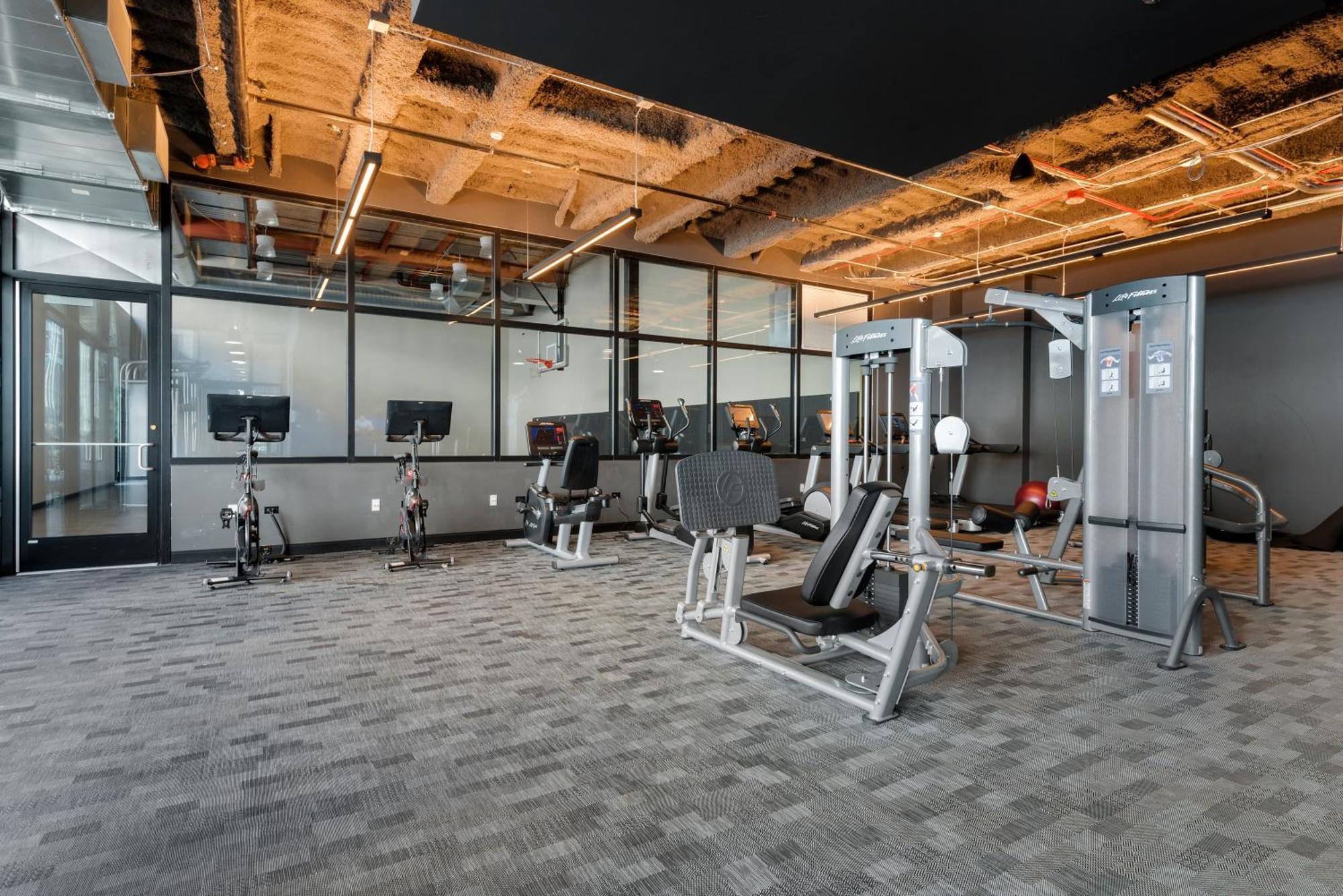 Experience Downtown Chicago At Millennium - Luxury Apartments In The Loop Екстериор снимка